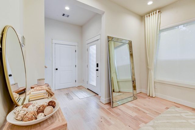 5402 Wheatley Street G, Houston, TX 77091