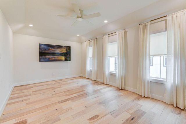 5402 Wheatley Street G, Houston, TX 77091