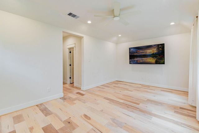 5402 Wheatley Street G, Houston, TX 77091