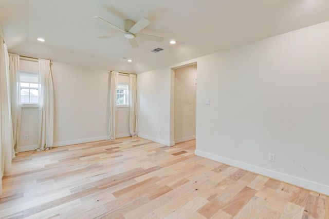 5402 Wheatley Street G, Houston, TX 77091
