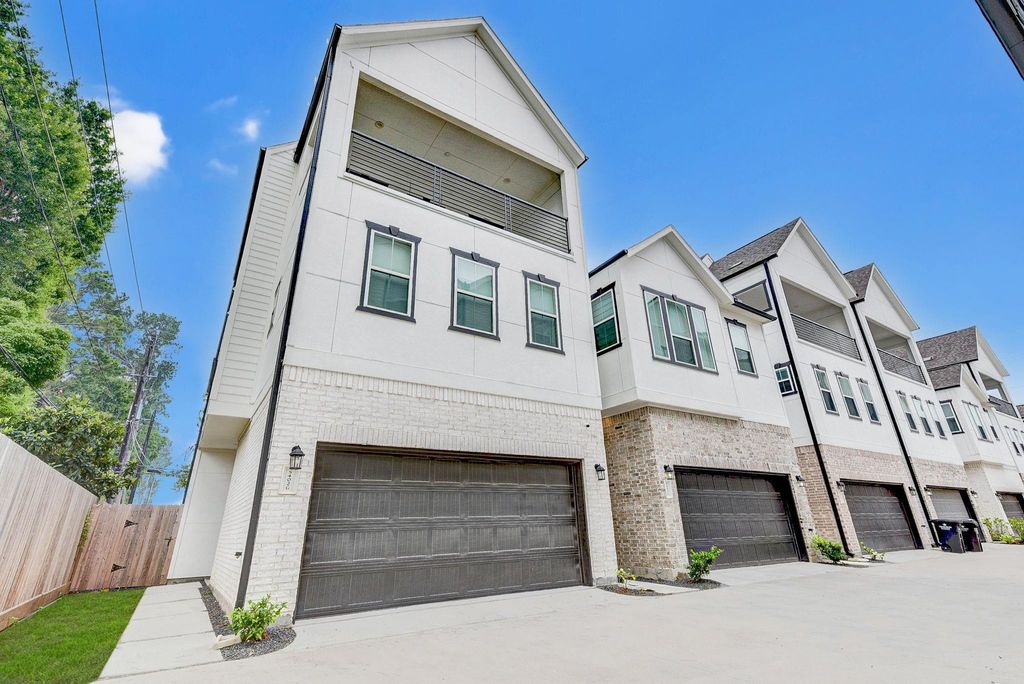 5402 Wheatley Street G, Houston, TX 77091