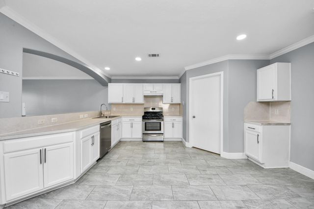 2606 Tinas Terrace Drive, Houston, TX 77038