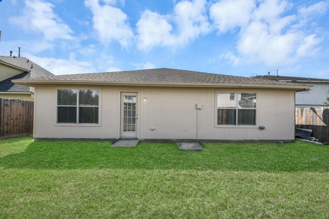 2606 Tinas Terrace Drive, Houston, TX 77038