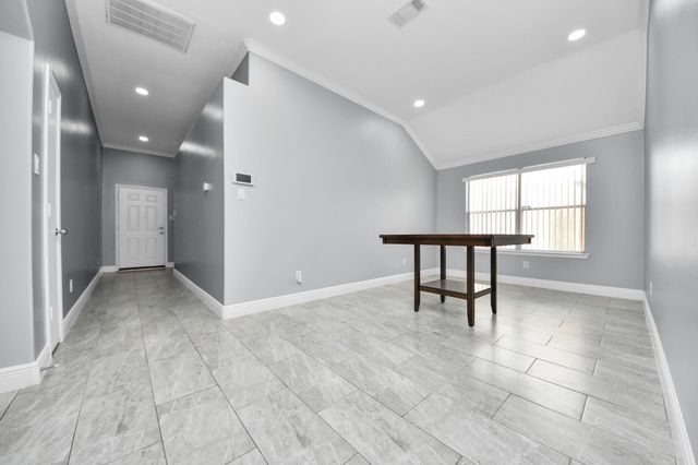 2606 Tinas Terrace Drive, Houston, TX 77038