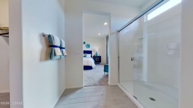 14091 E Golden Oaks Road, Vail, AZ 85641