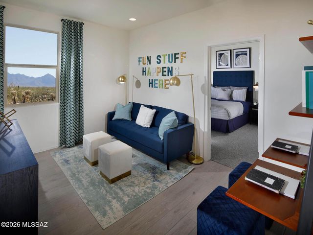 14091 E Golden Oaks Road, Vail, AZ 85641