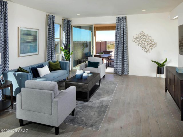 14091 E Golden Oaks Road, Vail, AZ 85641