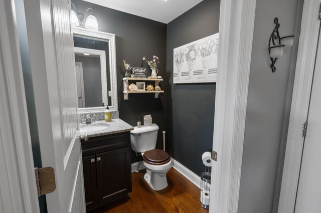 224 Hickory Pointe Dr, Lebanon, TN 37087