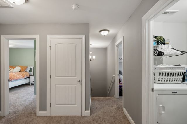 224 Hickory Pointe Dr, Lebanon, TN 37087
