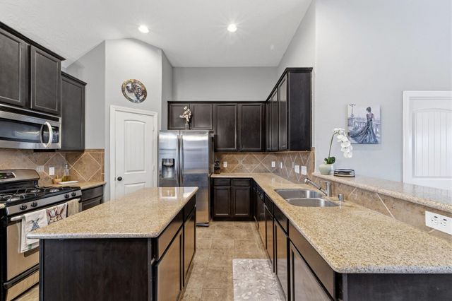 25138 Andris Lane, Spring, TX 77386