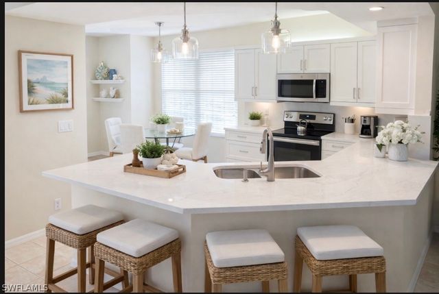 10911 Oak Island RD 201, Estero, FL 34135