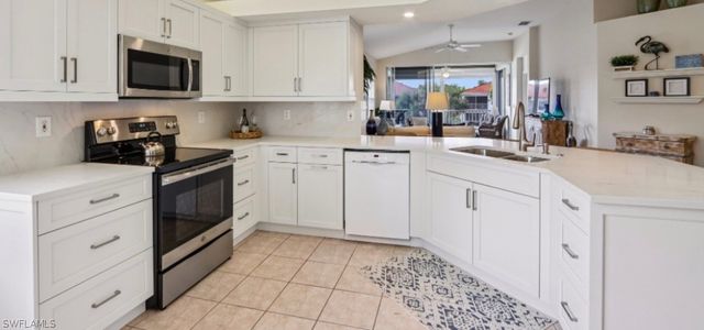 10911 Oak Island RD 201, Estero, FL 34135