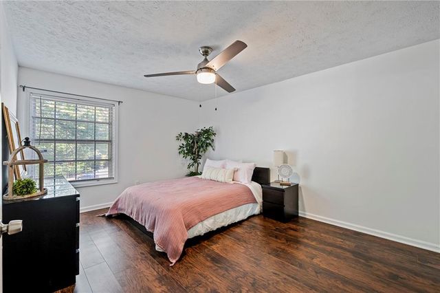 725 Dalrymple Road 5C, Sandy Springs, GA 30328