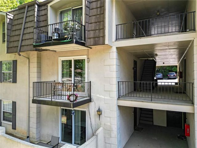 725 Dalrymple Road 5C, Sandy Springs, GA 30328