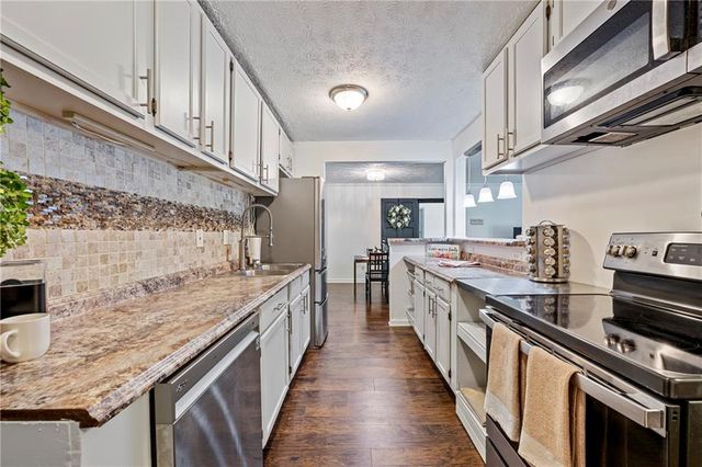 725 Dalrymple Road 5C, Sandy Springs, GA 30328