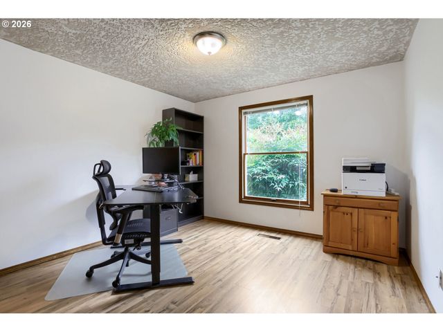 2619 Ne 45TH St, Vancouver, WA 98663