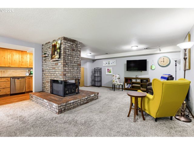 2619 Ne 45TH St, Vancouver, WA 98663