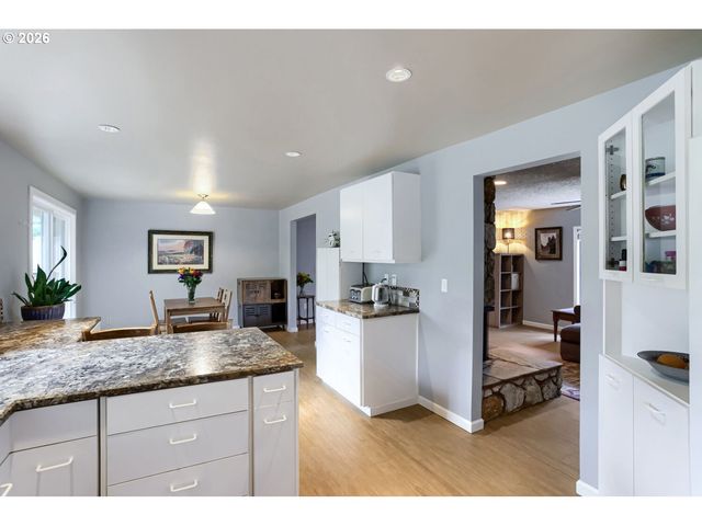 2619 Ne 45TH St, Vancouver, WA 98663