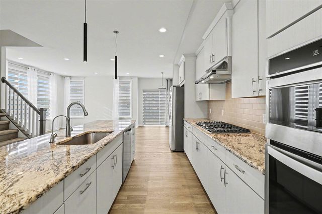 2824 Ridington Road, Ann Arbor, MI 48105