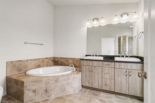 2824 Ridington Road, Ann Arbor, MI 48105