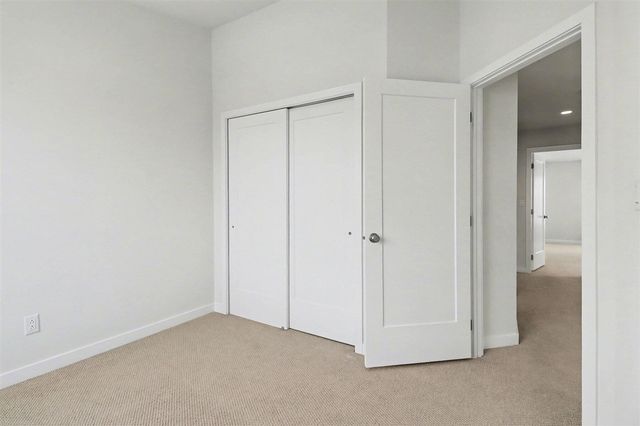 2824 Ridington Road, Ann Arbor, MI 48105