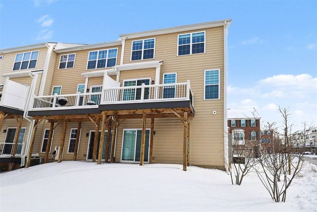 2824 Ridington Road, Ann Arbor, MI 48105