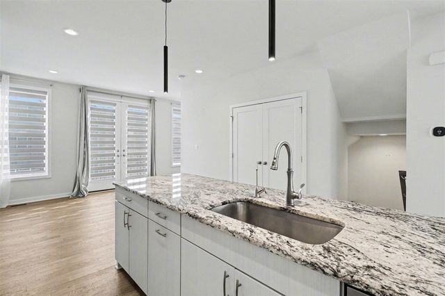 2824 Ridington Road, Ann Arbor, MI 48105