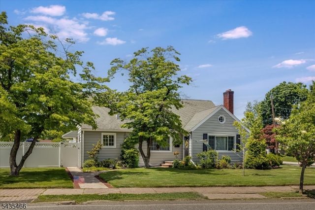 98 Totowa Rd, Totowa Boro, NJ 07512