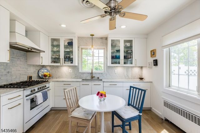 98 Totowa Rd, Totowa Boro, NJ 07512