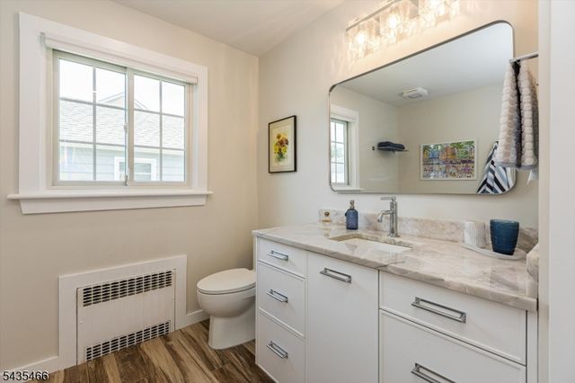 98 Totowa Rd, Totowa Boro, NJ 07512