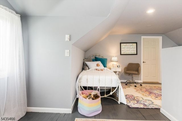 98 Totowa Rd, Totowa Boro, NJ 07512