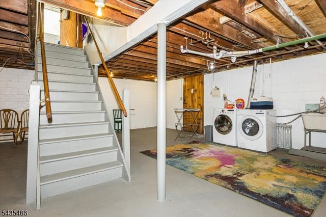 98 Totowa Rd, Totowa Boro, NJ 07512
