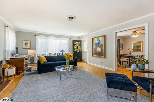 98 Totowa Rd, Totowa Boro, NJ 07512