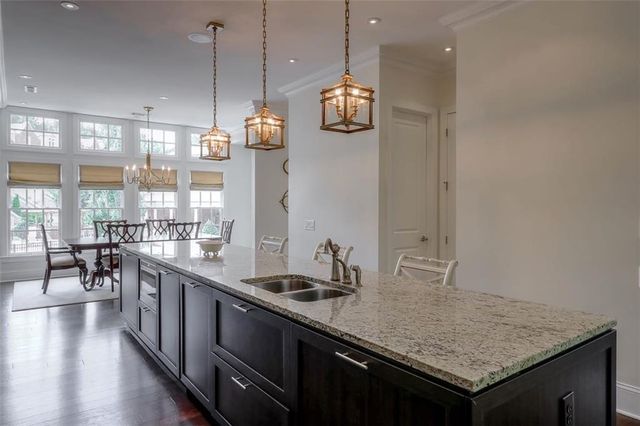 1317 Dover Circle NE, Brookhaven, GA 30319