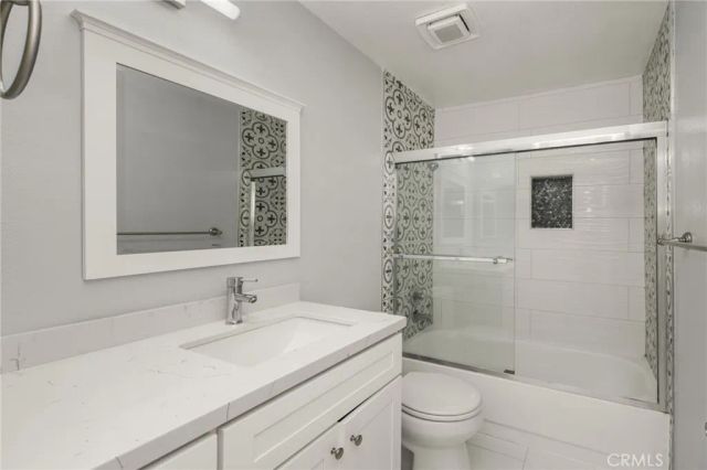 310 Lake Street 301, Huntington Beach, CA 92648