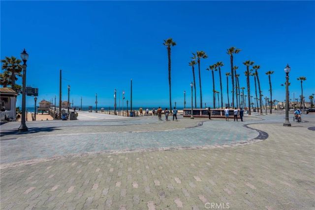 310 Lake Street 301, Huntington Beach, CA 92648