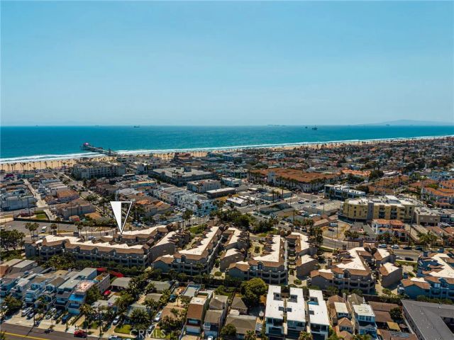 310 Lake Street 301, Huntington Beach, CA 92648