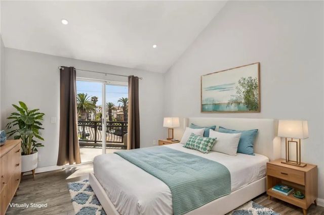 310 Lake Street 301, Huntington Beach, CA 92648