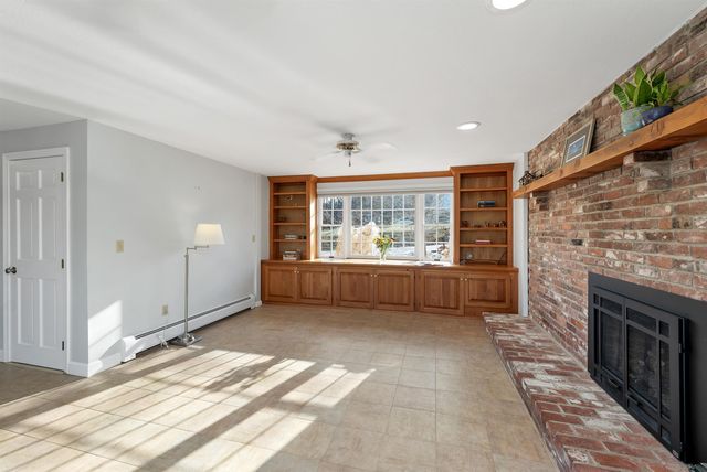 2 Orchard Hill Road, Greenland, NH 03840