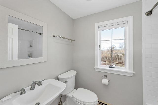 2 Orchard Hill Road, Greenland, NH 03840