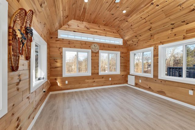 2 Orchard Hill Road, Greenland, NH 03840