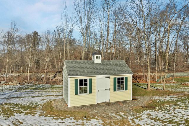 2 Orchard Hill Road, Greenland, NH 03840