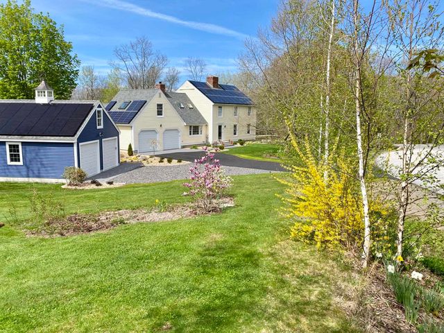 2 Orchard Hill Road, Greenland, NH 03840