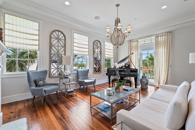 410 Old Towne Lane, Juno Beach, FL 33408