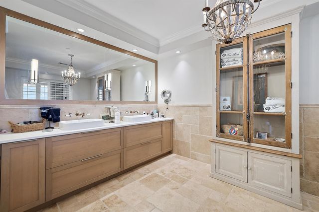 410 Old Towne Lane, Juno Beach, FL 33408