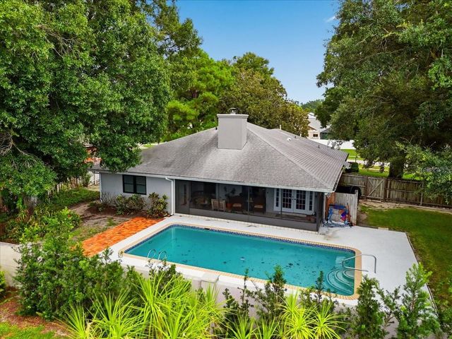 238 COLLEGE GROVE CIRCLE NE, Winter Haven, FL 33881