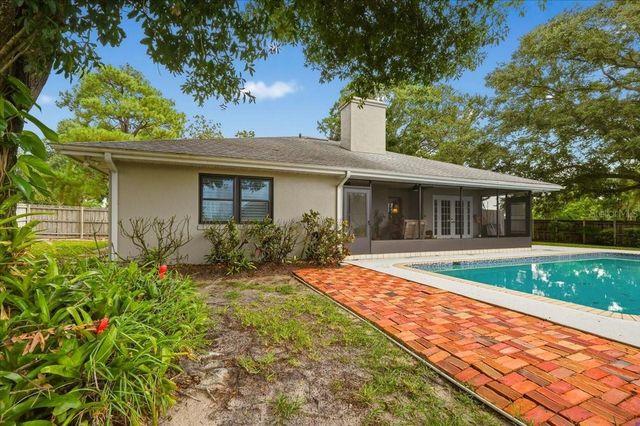 238 COLLEGE GROVE CIRCLE NE, Winter Haven, FL 33881