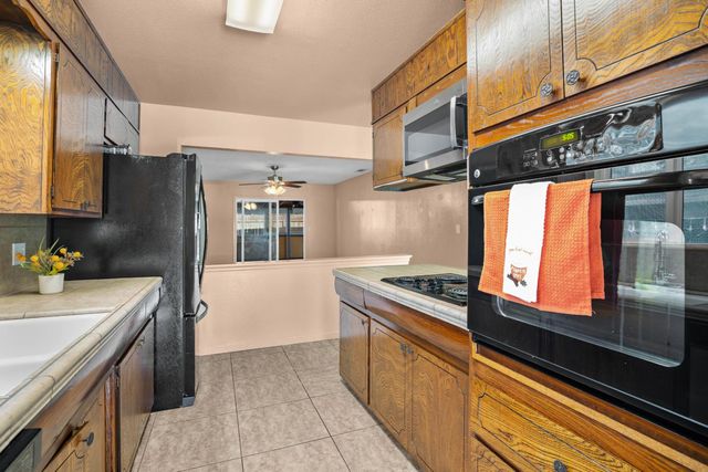8410 Melrose Dr, Stockton, CA 95210