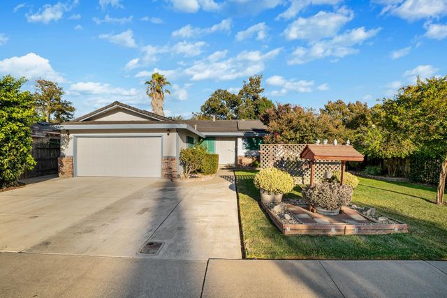 8410 Melrose Dr, Stockton, CA 95210