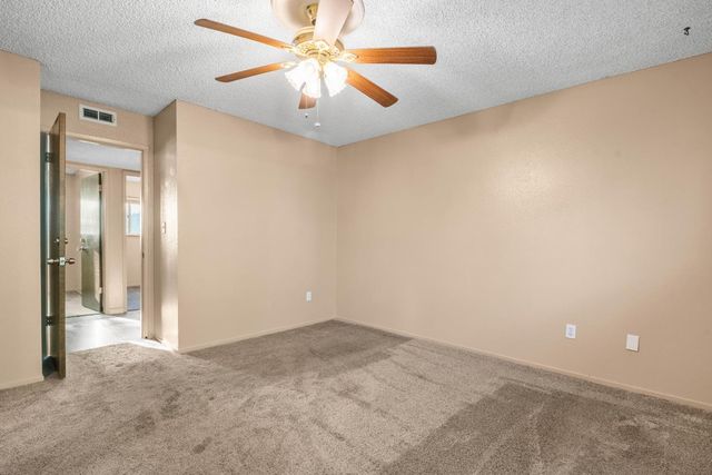 8410 Melrose Dr, Stockton, CA 95210